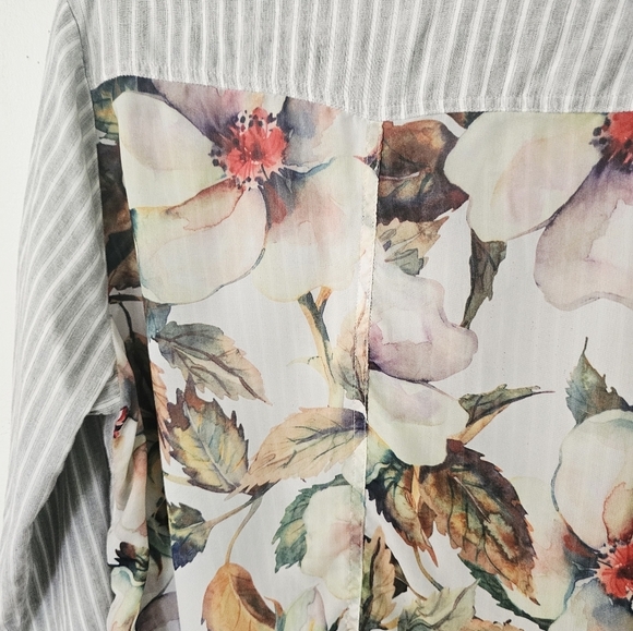 Soft Surroundings Bohemian Striped Floral Pullover Women Collared Shirt Size PXL - Picture 11 of 12